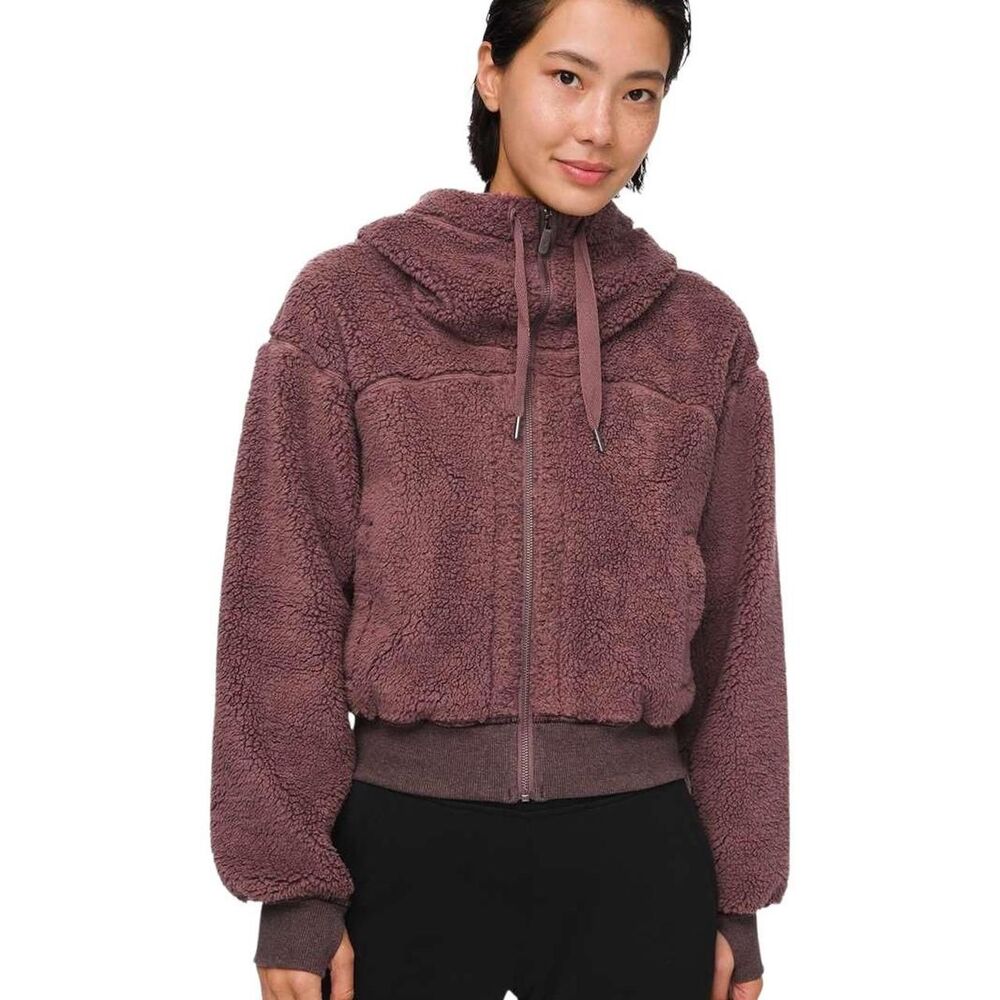 Lululemon Short Sweet and Sherpa Jacket
